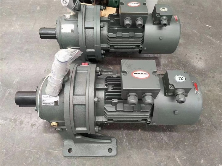 自動拉板電機(jī)減速機(jī)總成